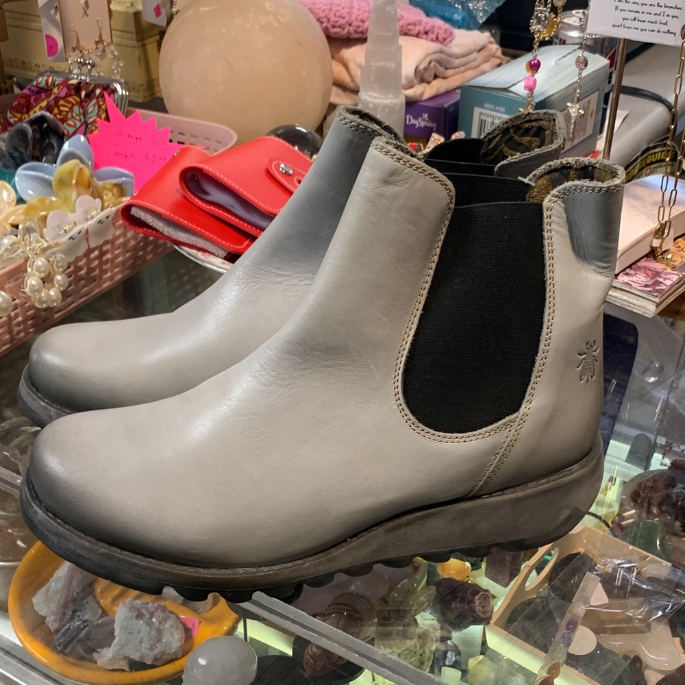 Fly London womens Gray Chelsea Boots qvc NEW leather